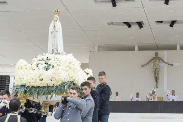 El Papa invita a obispos a unirse a su consagración de Rusia y Ucrania a la Virgen María