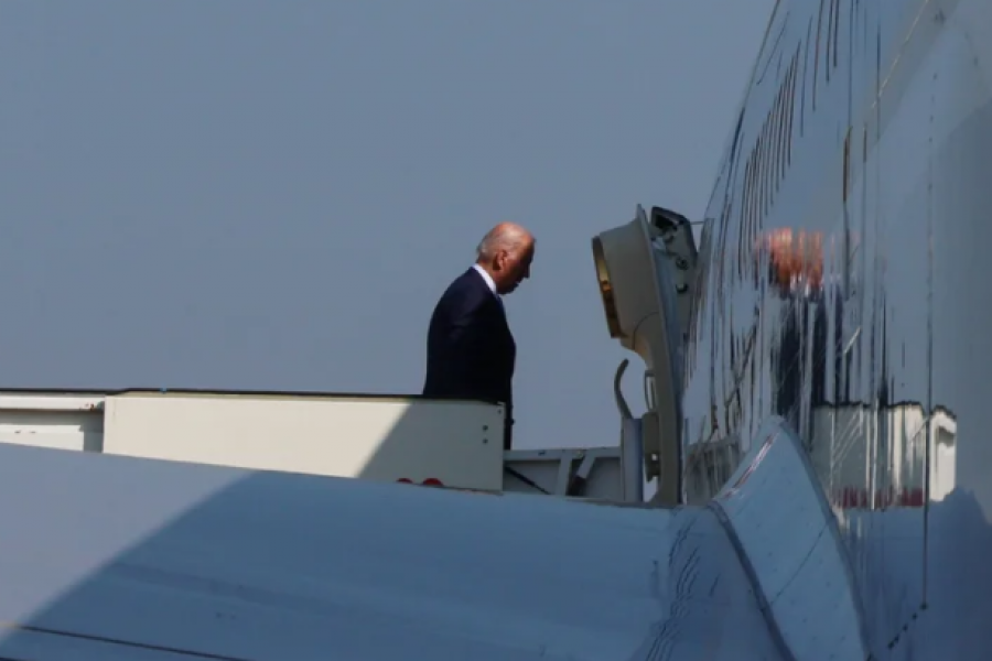 Joe Biden llegó a Polonia y visitará una ciudad cercana a la frontera con Ucrania