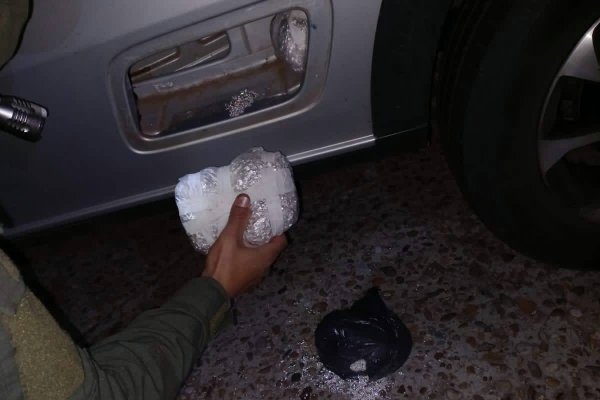 Corrientes: Circulaba con 55 kilos de plata granalla acondicionados en su vehículo