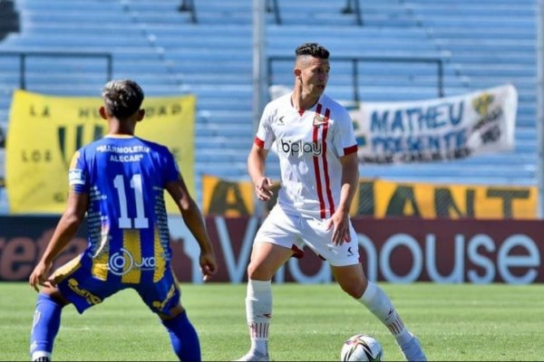 Estudiantes venció a Puerto Nuevo en su debut de Copa Argentina