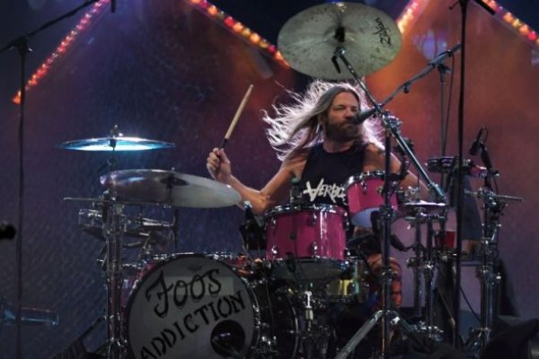 Murió Taylor Hawkins, baterista de Foo Fighters