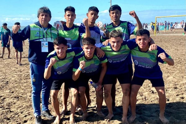 El fútbol masculino y el vóley masculino juegan este viernes por medallas de bronce