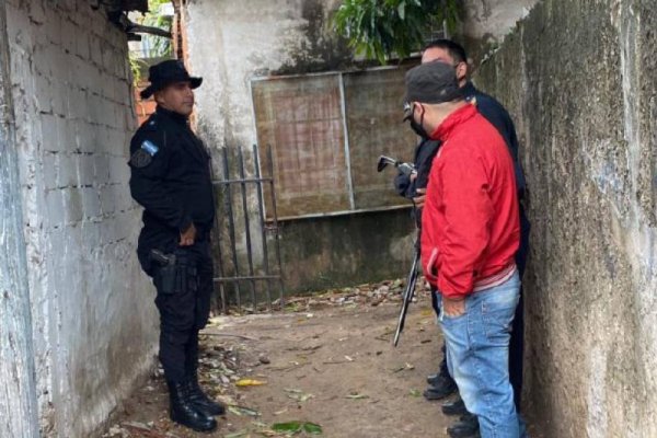 Sustracción de motos en Capital: Allanaron casa en Villa Basura