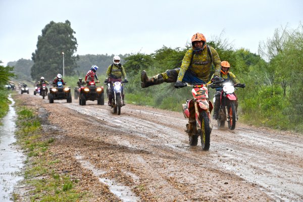 Más de 200 pilotos participaron de la Cuarta Travesía Enduro a pura pasión y aventura