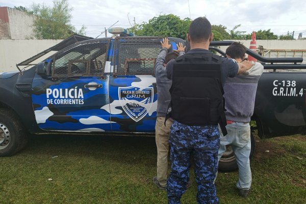 Demoraron a tres hombres y secuestraron dos motocicletas, una de ellas con pedido de secuestro por parte de la justicia