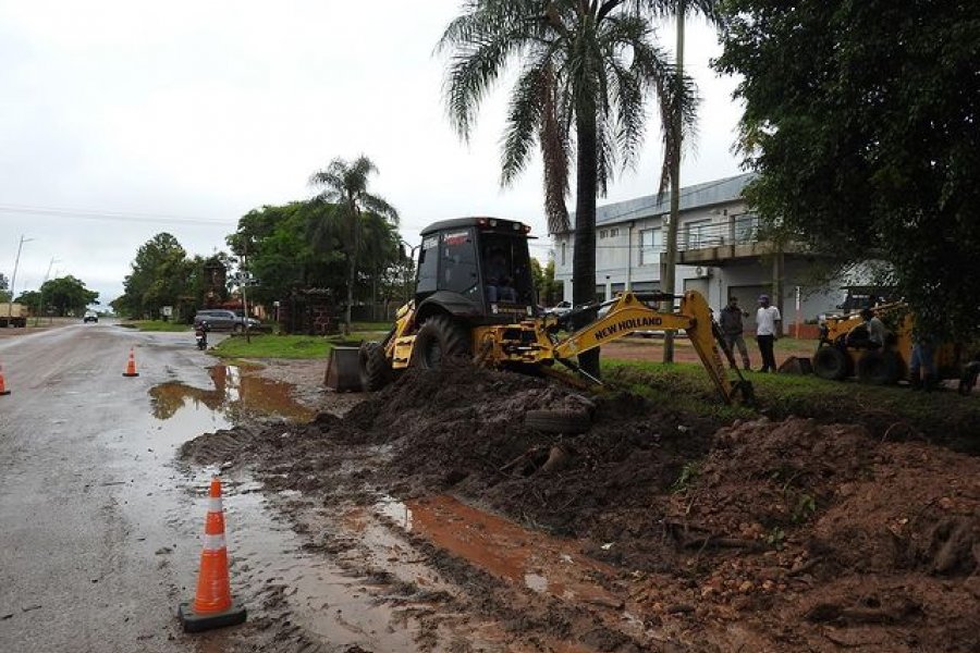 Corrientes: Un Municipio propone que los vecinos compren los materiales para pavimentar su cuadra