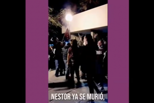 VIDEO | Corrientes: Militantes de Franja Morada le desearon la muerte a Cristina Kirchner