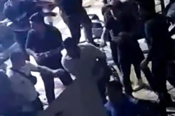 Disturbios entre espectadores de un evento de lucha libre en Corrientes