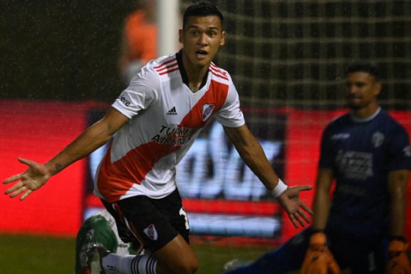 El apodo ideal para un jugador de River: «Gallinita» Herrera