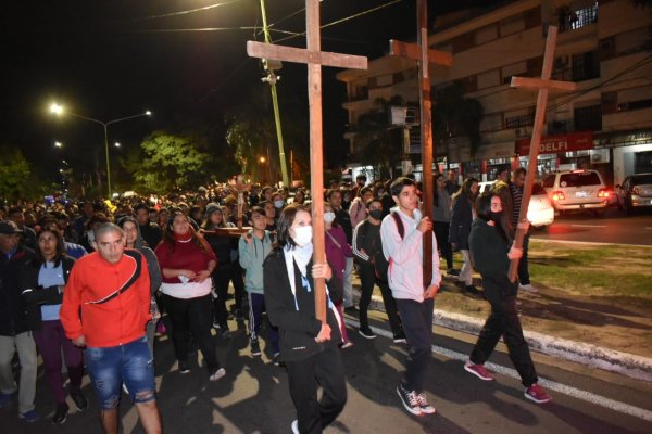 Viernes Santo: Se realizó la edición 43 del Vía Crucis Interprovincial