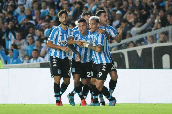 Racing venció a Unión y es líder indiscutido de la Copa Liga Profesional