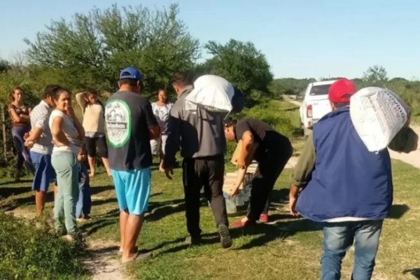 Una veintena de familias evacuadas esperan para volver a sus casas