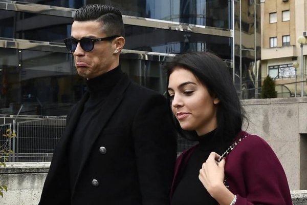 Murió uno de los hijos recién nacidos de Cristiano Ronaldo