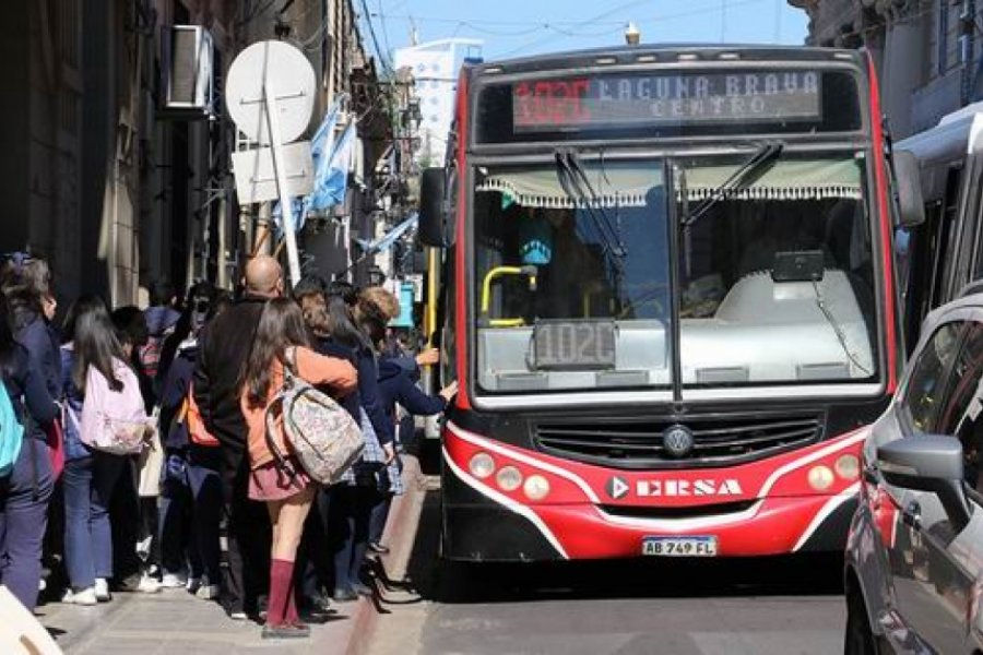 Corrientes: Ministerio de Hacienda creó fondo especial de casi mil millones para Transporte Público