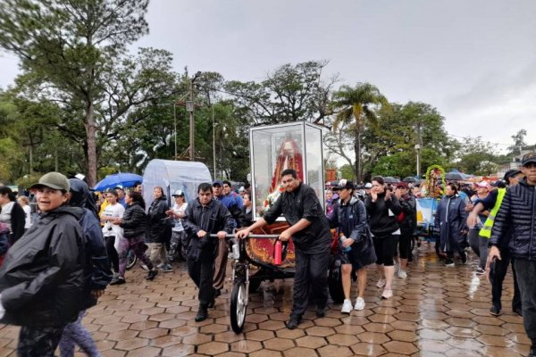 Los peregrinos de los tres Pueblos llegaron a Itatí