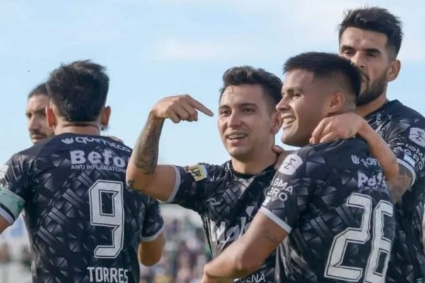 Con un golazo, Sarmiento lo dio vuelta ante Defensa y Justicia y quedó cuarto