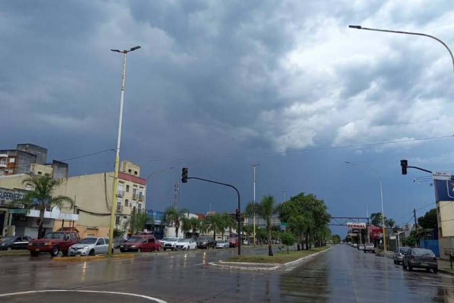 Probabilidad de tormentas aisladas para Corrientes