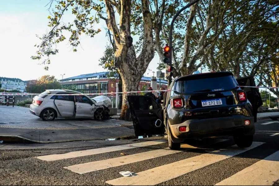 Tres mujeres heridas al chocar dos autos en Puerto Madero