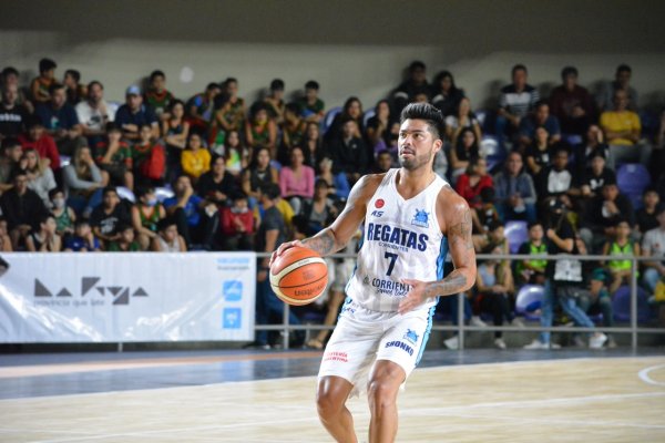 Regatas cayó ante Riachuelo en el primer duelo de playoffs