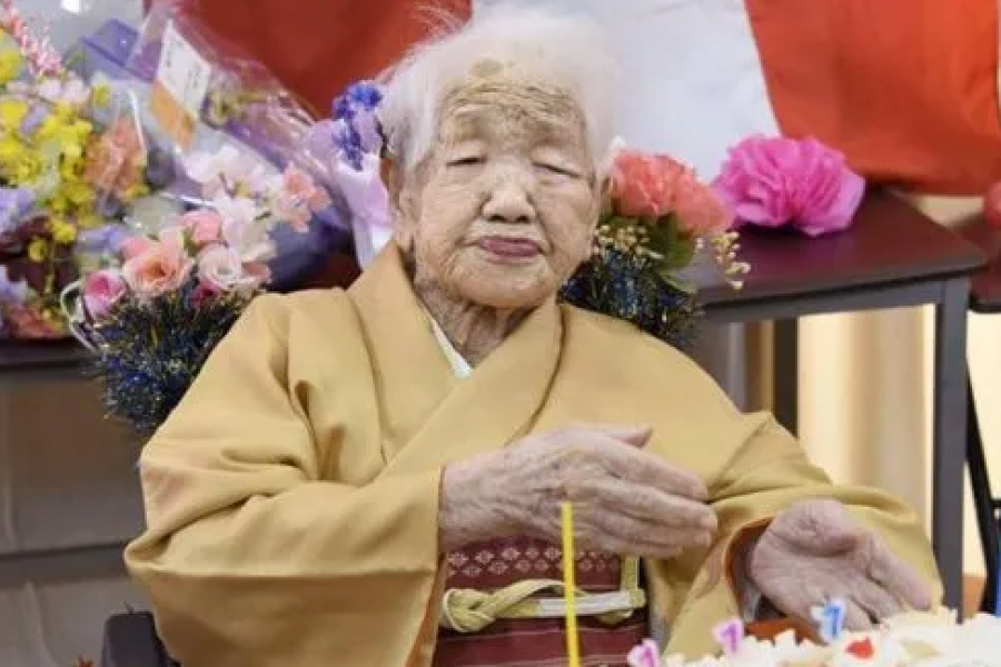 Murió en Japón la persona más vieja del mundo