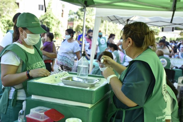 Brindaron prestaciones a vecinos del barrio Punta Taitalo