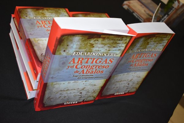 Presentaron en Casa del Bicentenario el libro que relata la historia del Pacto de Ábalos