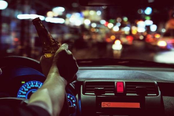 Si un conductor alcoholizado mata, deberá mantener a los hijos de la víctima