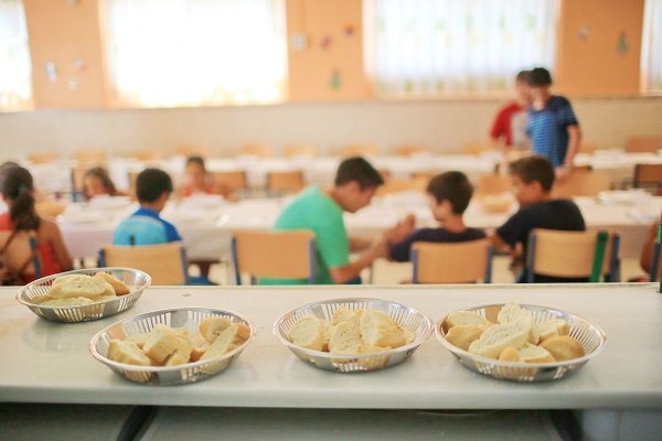 Hambre en escuelas de Corrientes: Qué dijeron los docentes que pidieron comedores en La Cruz