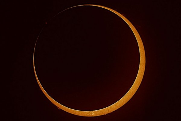Eclipse de Sol: A qué hora se puede ver en la Argentina