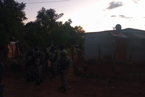 Corrientes: Otra vez hubo tensión en el barrio La Tosquera entre vecinos y policías
