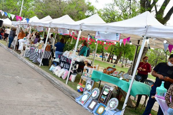 Este sábado será la feria de la Escuela de Mujeres Emprendedoras