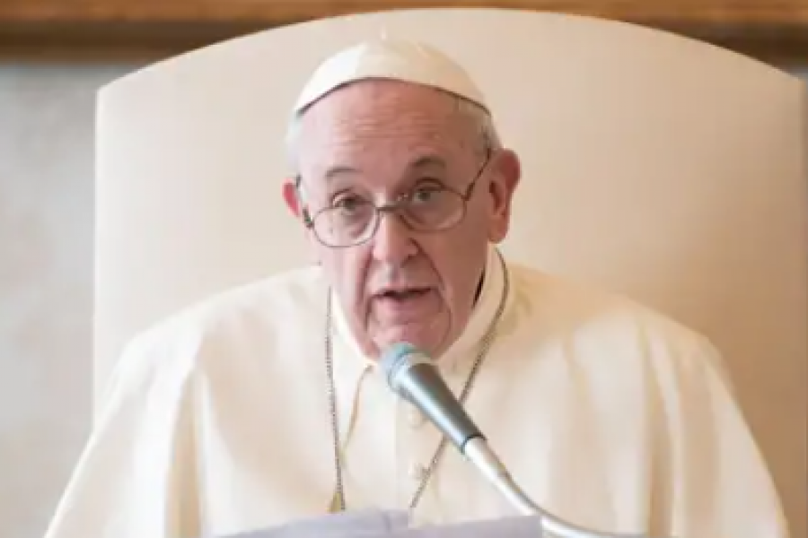 Papa Francisco: Invertir en la formación es la mejor inversión para el futuro de un país