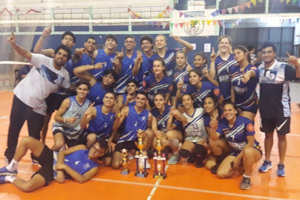 Remeros campeones de la primera fecha del provincial Sub18