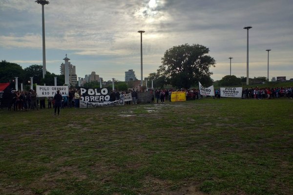 Organizaciones sociales correntinas participan de la marcha federal piquetera