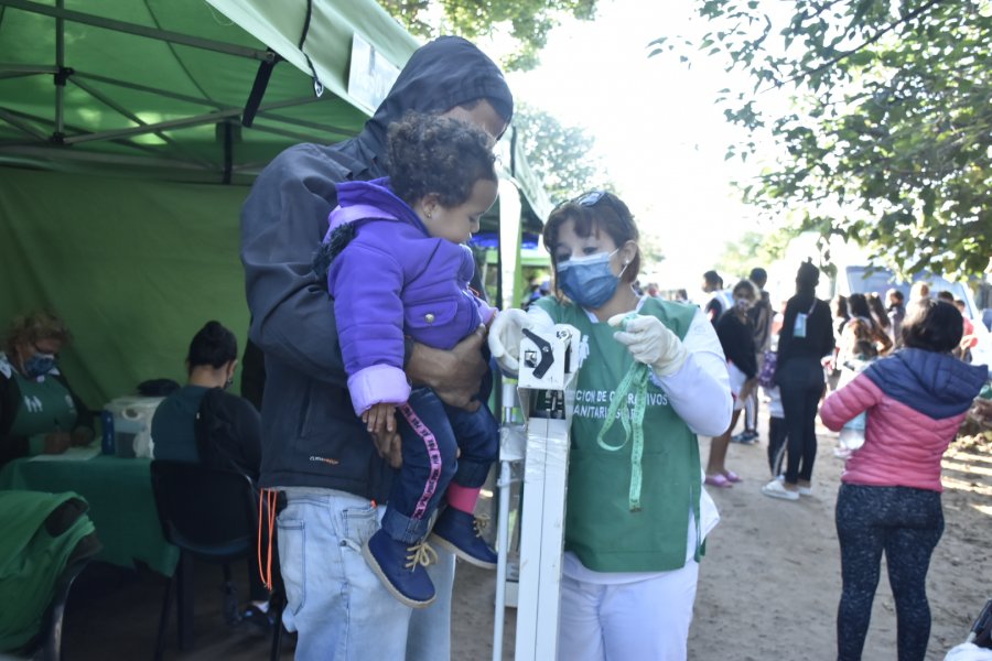 Salud brindó múltiples prestaciones sanitarias en el barrio La Chola