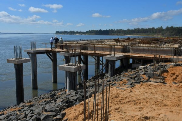 Avance del 60% en las obras para el puerto de Ituzaingó
