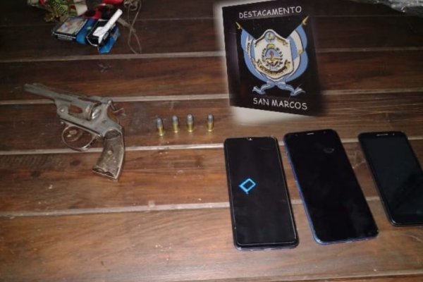 A punta de pistola le robaron el celular a un menor de 13 años