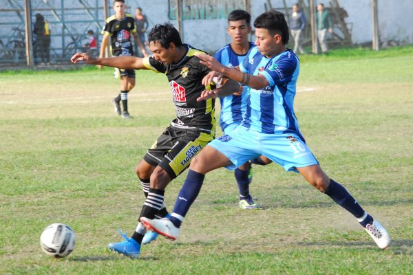 Villa Raquel y Juventud Naciente mandan en el ascenso liguista