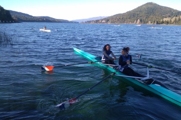 Tremenda actuación del equipo de remo en Bariloche