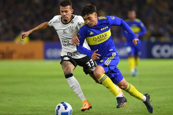 En un final caliente, Boca no pasó del empate ante Corinthians