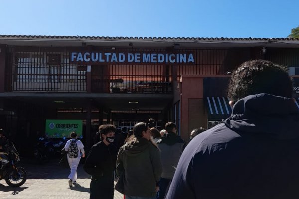 Corrientes: Crecimiento exponencial de personas que acuden a los centros de vacunación