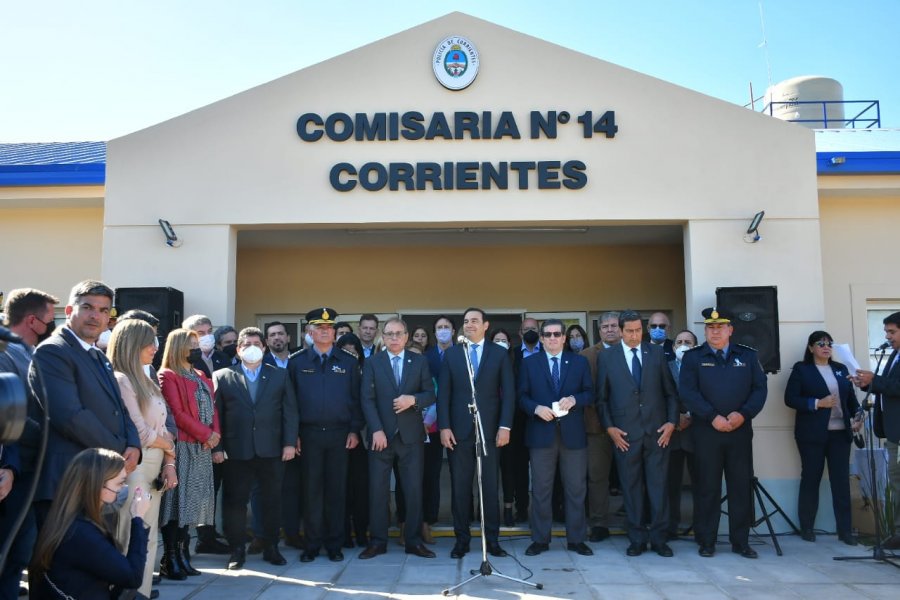 Valdés inauguró nueva Comisaría en el Dr. Montaña