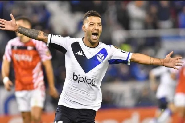 Vélez apabulló a Estudiantes y clasificó a los octavos de final de la Copa Libertadores