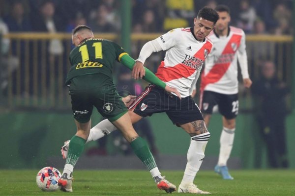 River igualó con Defensa y Justicia, en un intenso cruce entre Gallardo y Beccacece