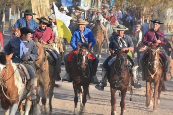 Alistan preparativos para las fiestas patronales en Mburucuyá