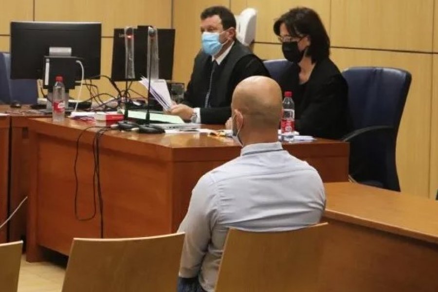 España: Fue absuelto de violar a su hija de 7 años pese a que el juez no duda del relato de la niña