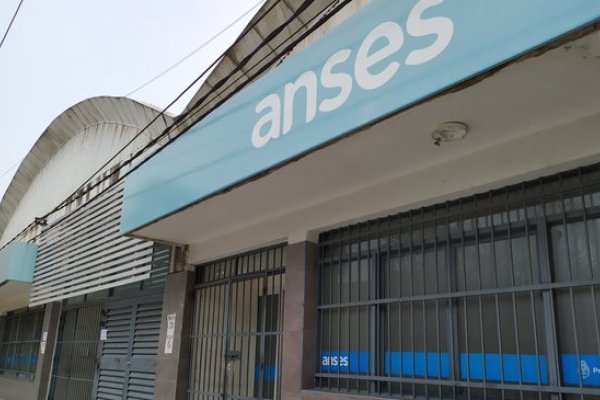 Corrientes: Datos oficiales indican que más de la mitad de la población recibe asistencia de Nación