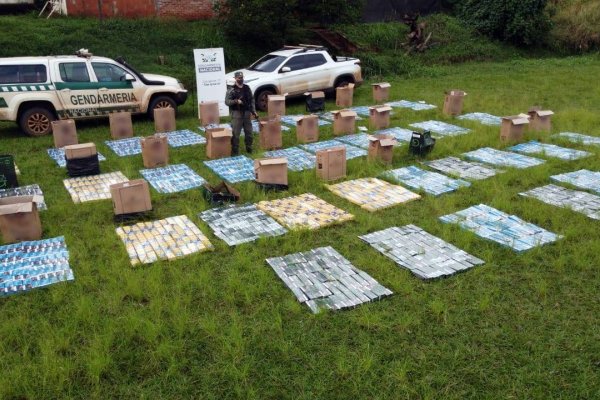 Intentaba huir en una camioneta cargada con 17.500 atados de cigarrillos