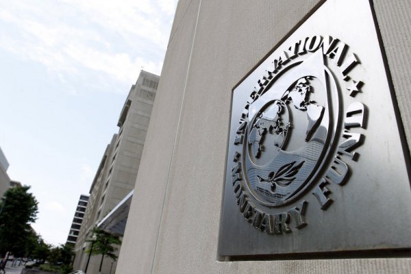 Argentina y el FMI acordaron la reformulación del programa