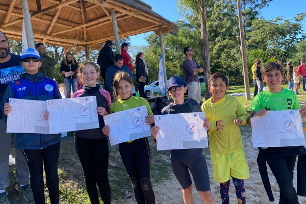 Noronha y Montiel fueron bronce en el Desafío Totora